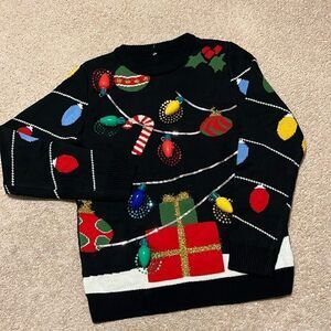 CHRISTMAS SWEATER SIZE MEDIUM